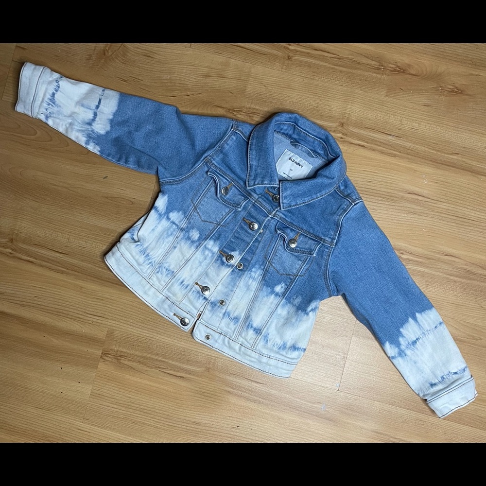 Ombré Toddler Jean Jacket - Picture 2 of 8